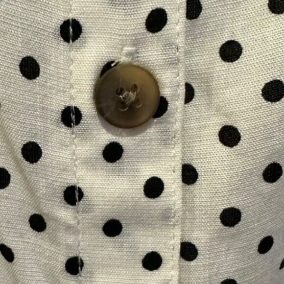 NWT Torrid White and Black Polka Dot Lenny Button Front - Picture 5 of 8